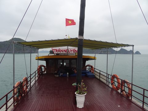 Baie d’Ha Long : terre (Ninh Binh) et mer (Cat Ba), Vietnam